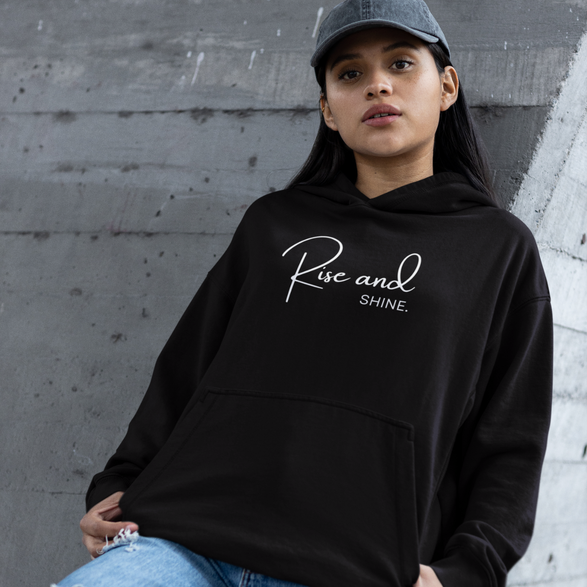 Comfortable hoodie with Rise & Shine message